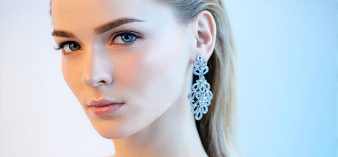 粉底液色号怎么选,新手化妆手把手教你挑选粉底