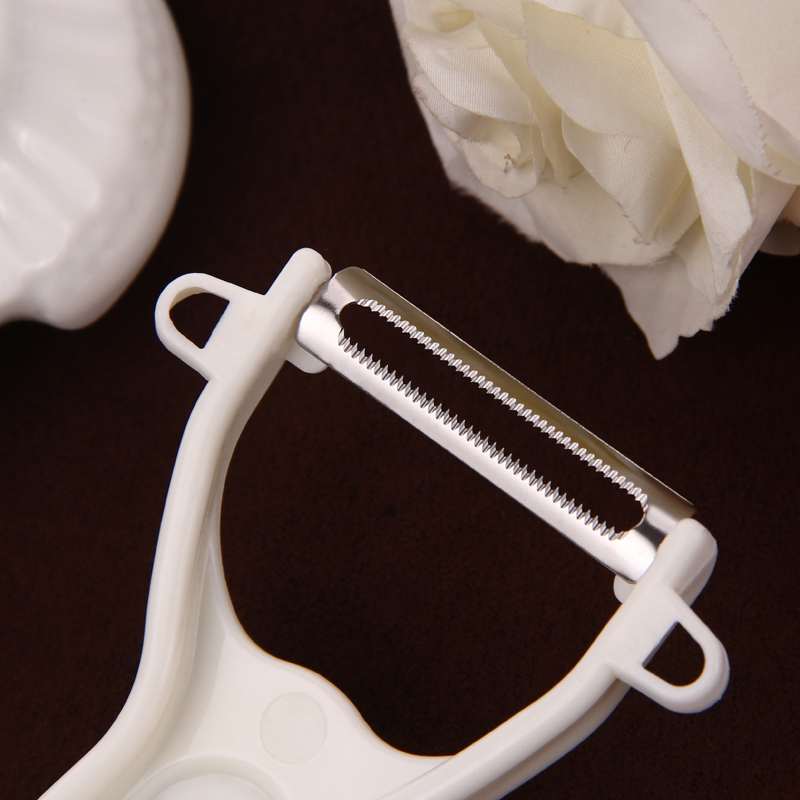 吃桃子总是吃的一嘴毛?教你3种洗法,桃子皮轻