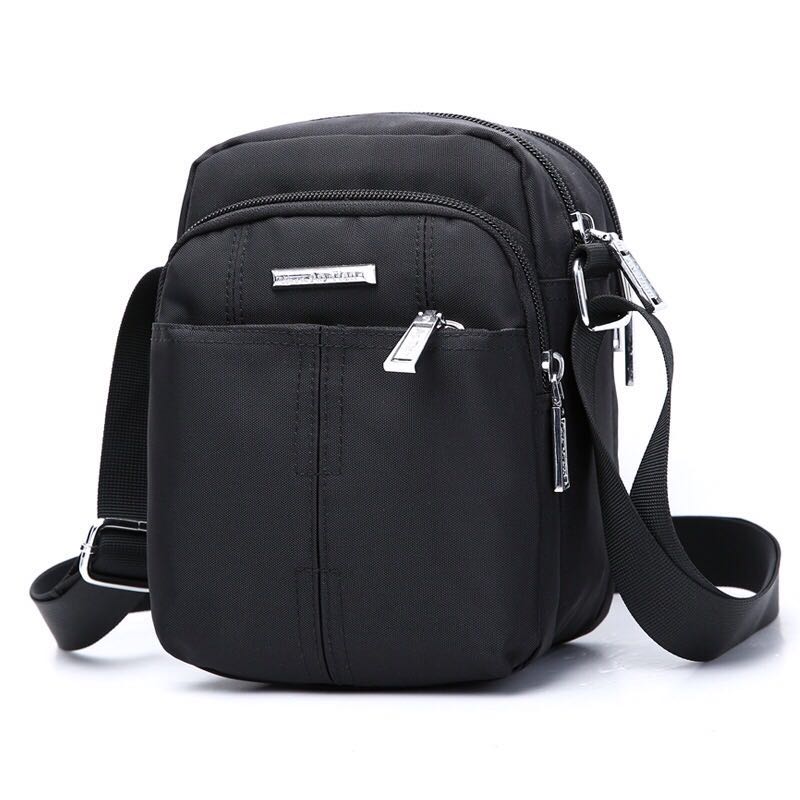 "万向包"再掀狂潮,比"领导包"更高级拉风,满大街男女都在用