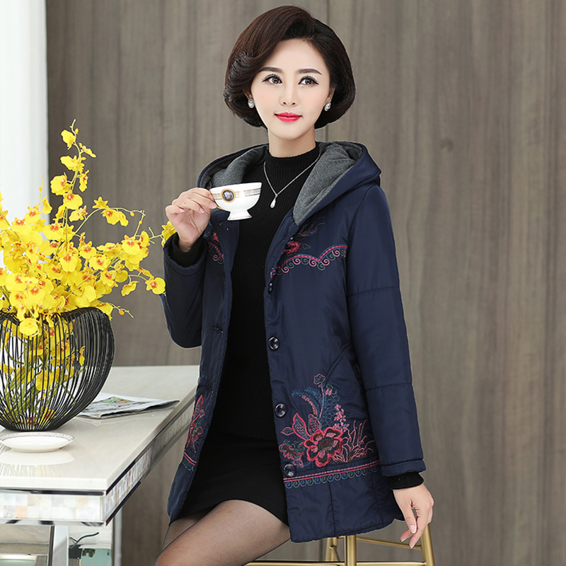 过年回家一定要给老妈带件妈妈服,新款式跑红