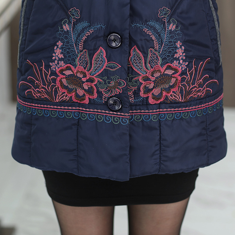 过年回家一定要给老妈带件妈妈服,新款式跑红