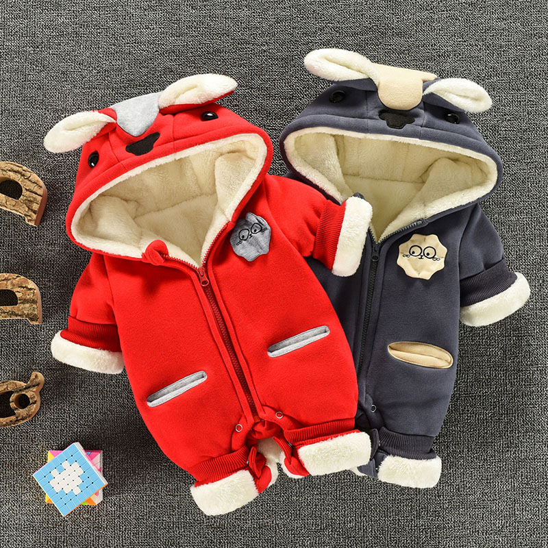 惊呆了!原来宝宝穿连体衣有这么多的意想不到